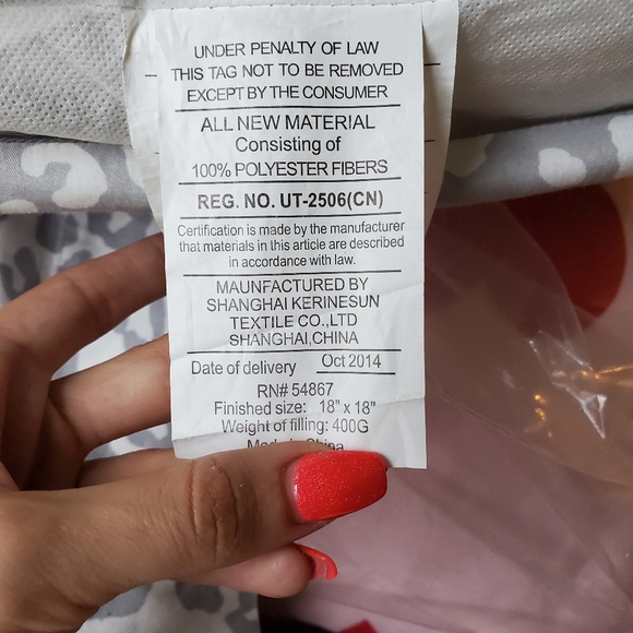 Grey leopard/ sequin pillow with ordinary pillow - Picture 3 of 3